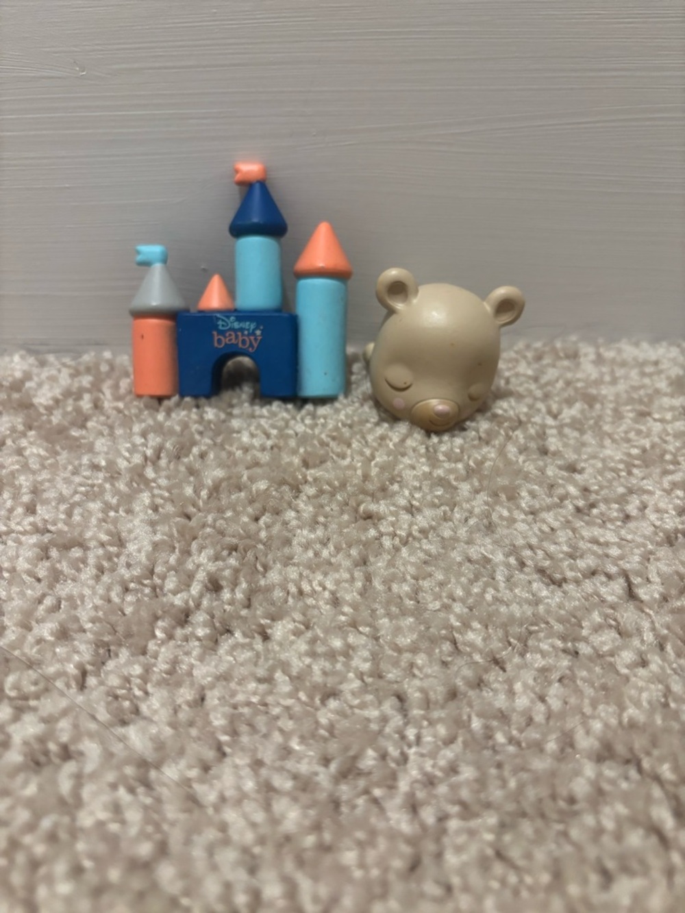 Lot of two tonies